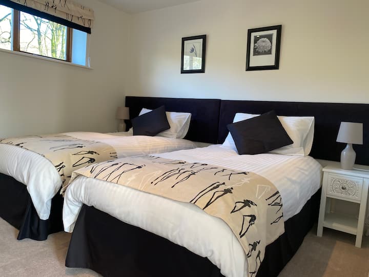 Camas individuales en el dormitorio 2