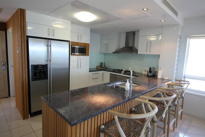 Halekai – “By the Ocean” gallery image 4