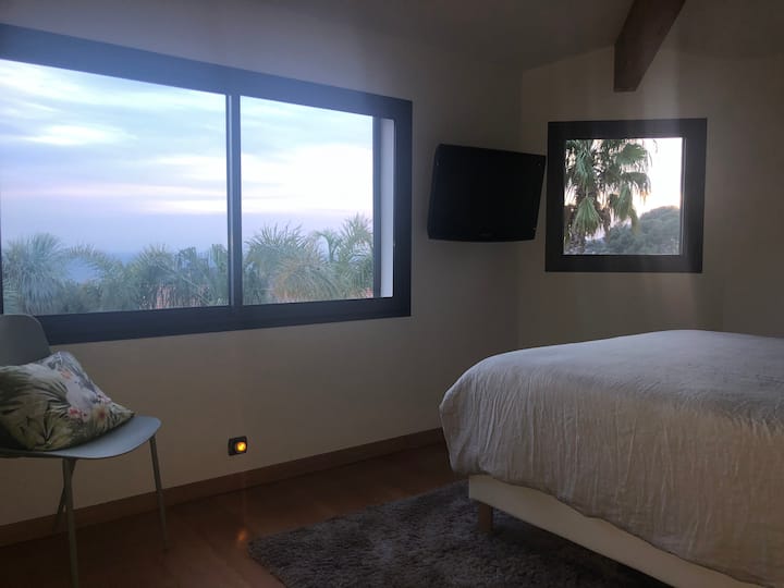 საძინებელი 1