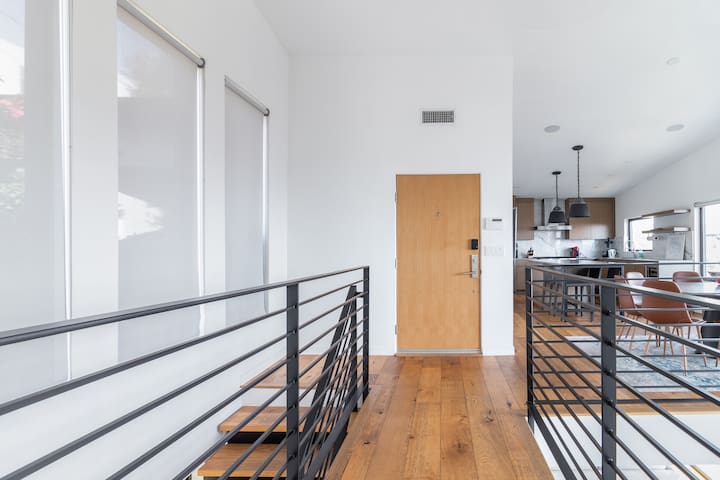 Mannix Millionaire’s Estate | Hollywood Hills gallery image 5