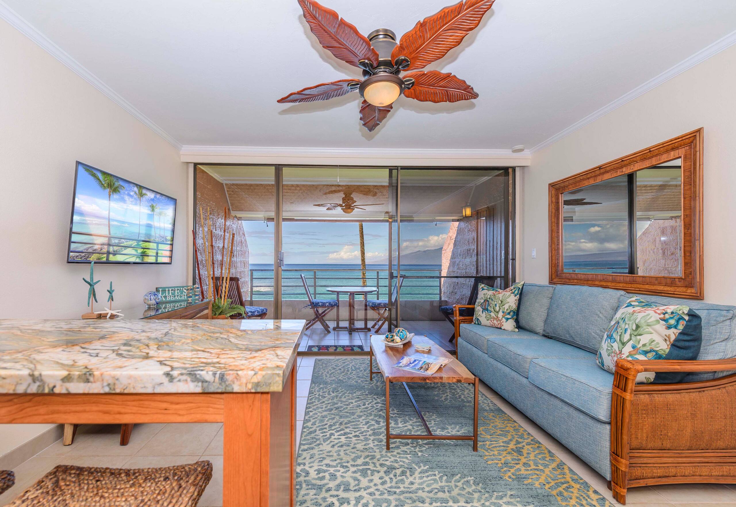 Condo in Lahaina · ★4.89 · 1 bedroom · 3 beds · 1 bath - Image 5