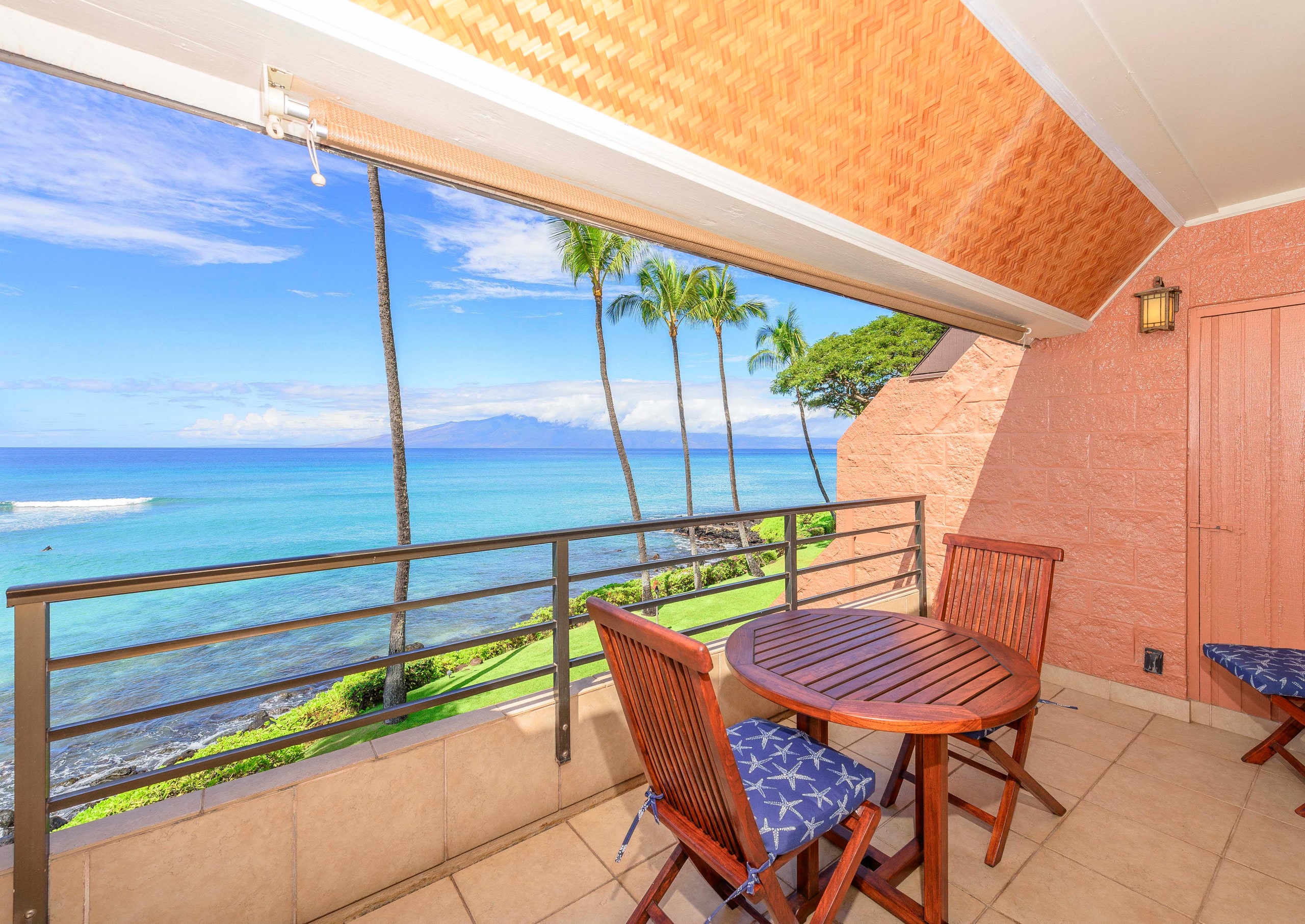 Condo in Lahaina · ★4.89 · 1 bedroom · 3 beds · 1 bath - Image 21