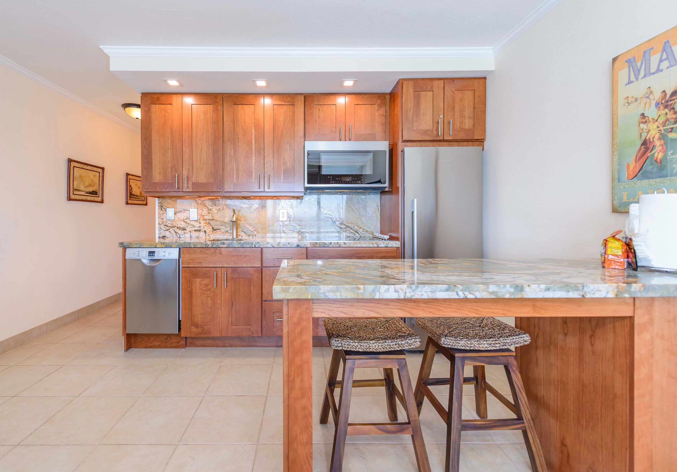 Condo in Lahaina · ★4.89 · 1 bedroom · 3 beds · 1 bath - Image 11