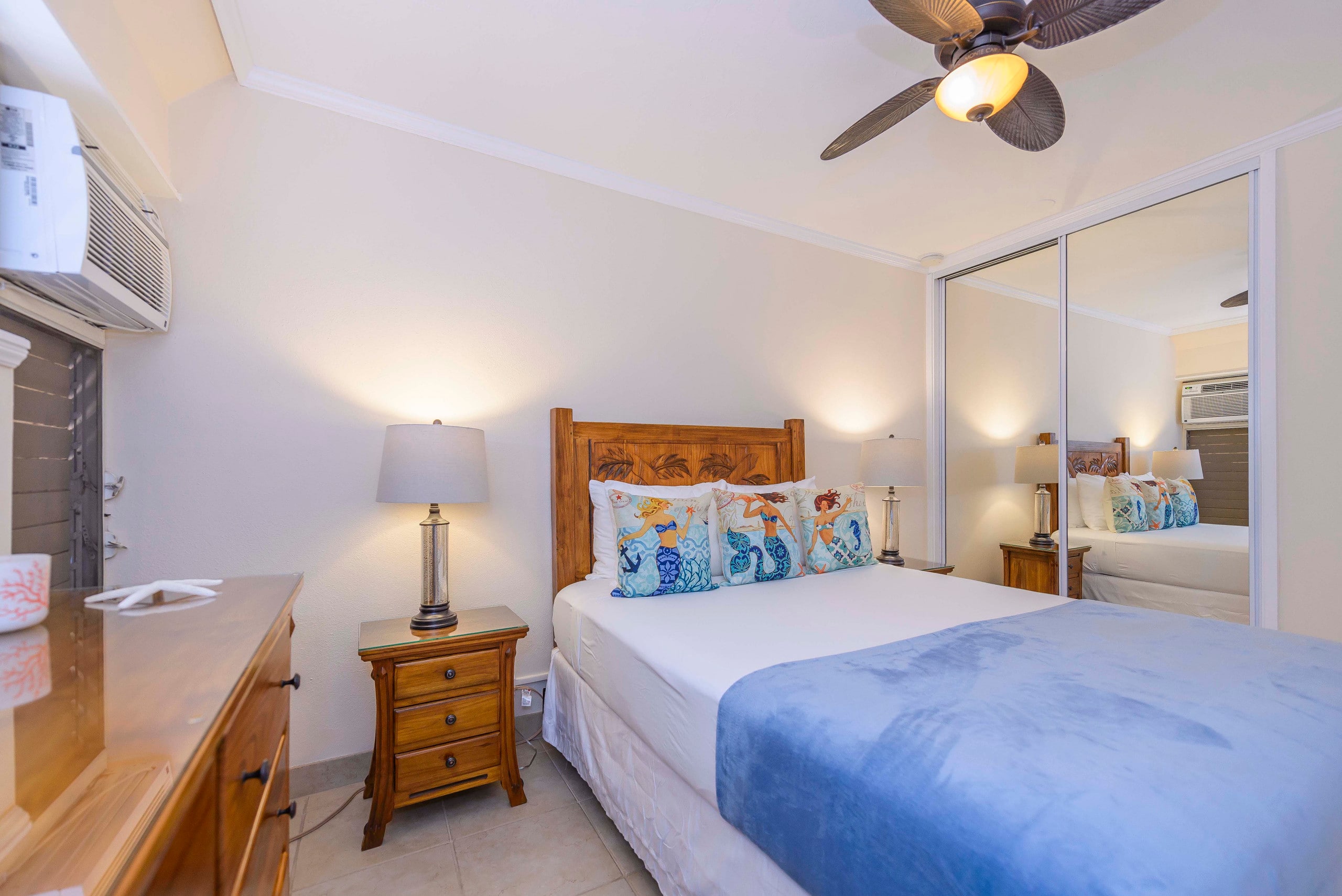 Condo in Lahaina · ★4.89 · 1 bedroom · 3 beds · 1 bath - Image 14