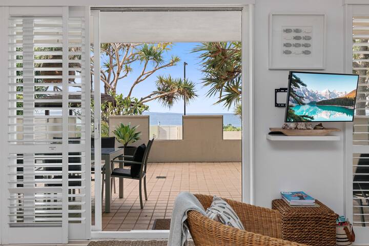 Portofino 1: Beachfront Apartment Noosa Heads gallery image 4