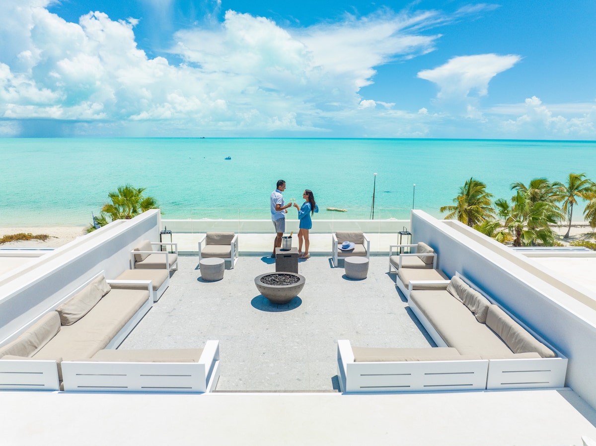 Luxury 1BR Ocean View Suite | Steps from Beach!
