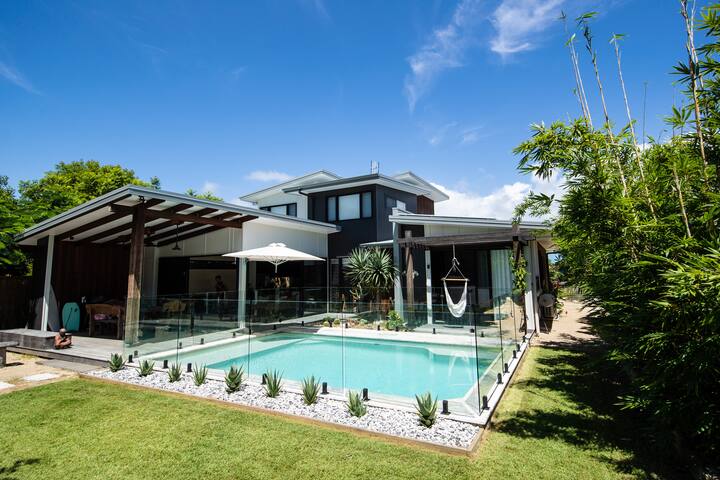 Luxury South Golden Beach Front gallery image 2