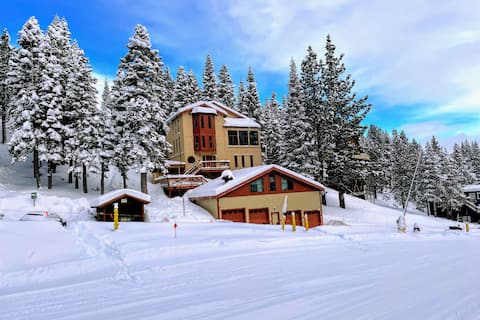 Huge Ski In/ Out with Best Heavenly Views! 16ppl