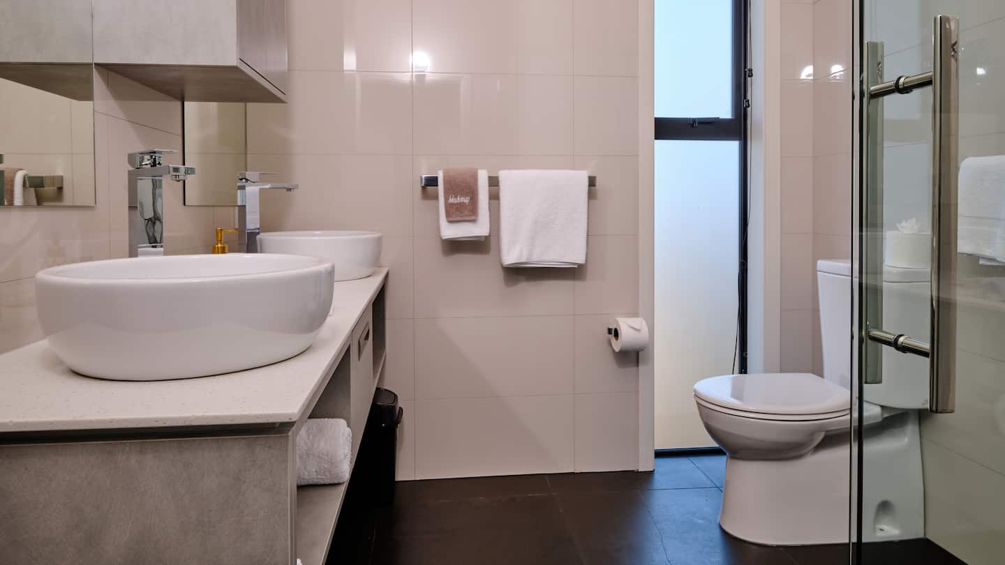 Beautiful Two-bedroom Apartment 3