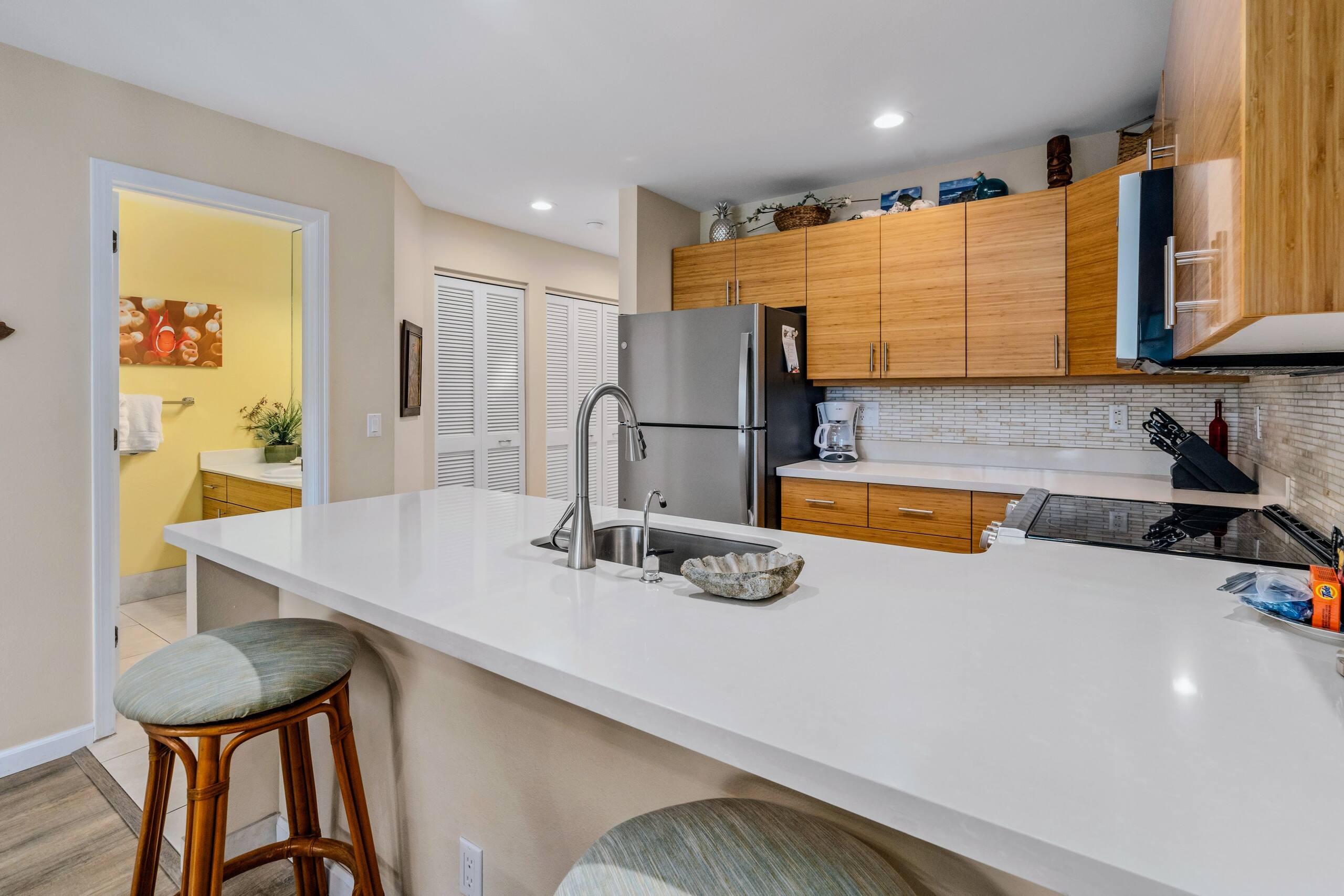 Condo in Kihei · ★4.82 · 1 bedroom · 2 beds · 2 baths - Image 6