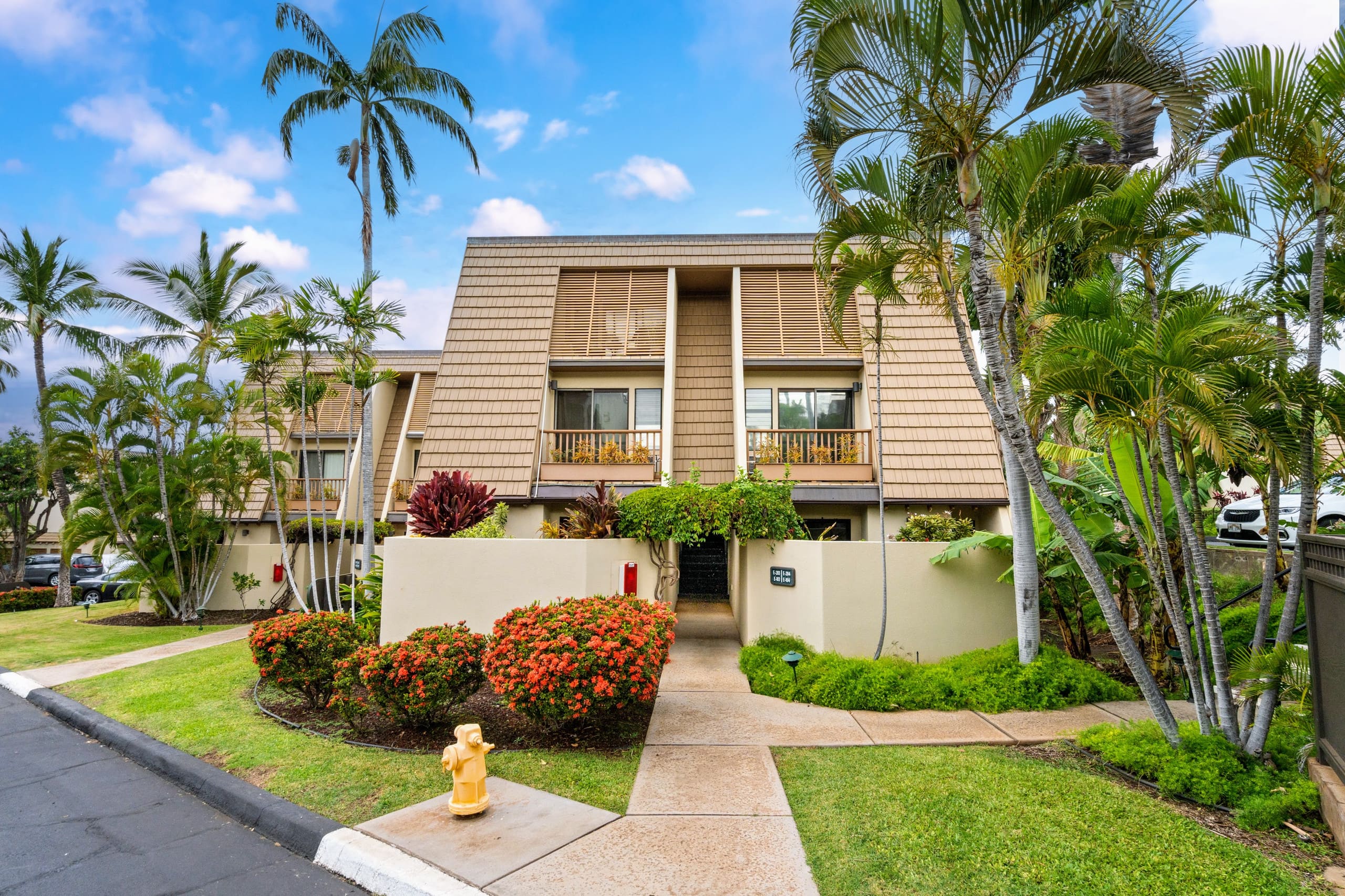 Condo in Kihei · ★4.82 · 1 bedroom · 2 beds · 2 baths - Image 43