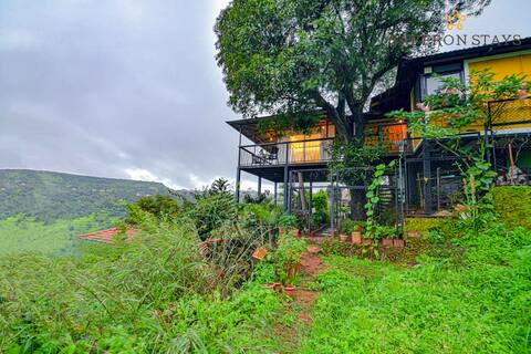 VBV- Treehouse with Unobstructive Valleyview.