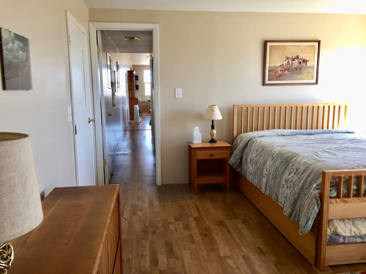 Master bedroom with comfy queensize mattress