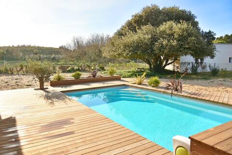 "DUNE" villa with swimming pool, SPA and beach