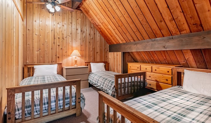 Segundo piso | Dormitorio 4