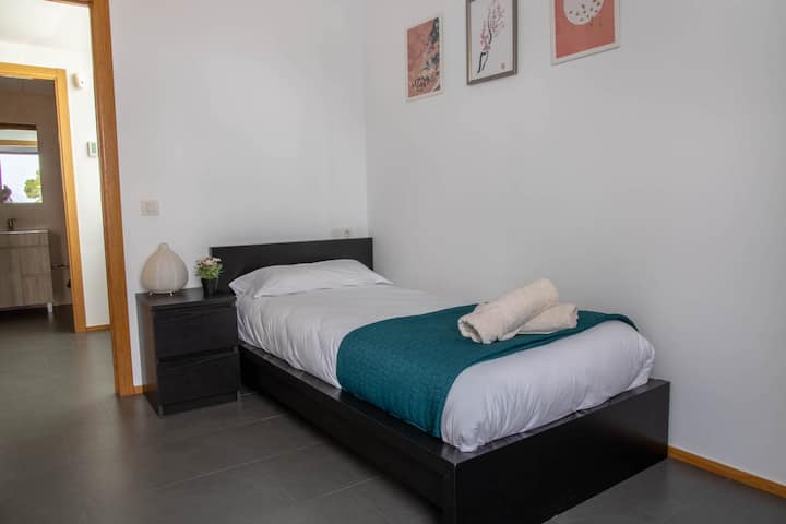 Ოთახის იაფონი