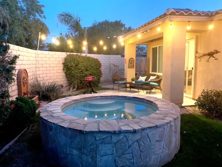 ¡Hermosa escapada en el desierto!* Spa privado/piscinas/juegos* Casas