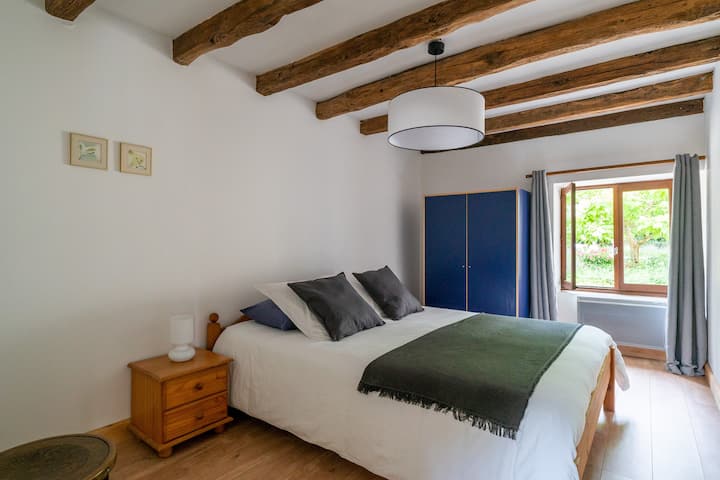 slaapkamer tweepersoonsbed Chez Mimi