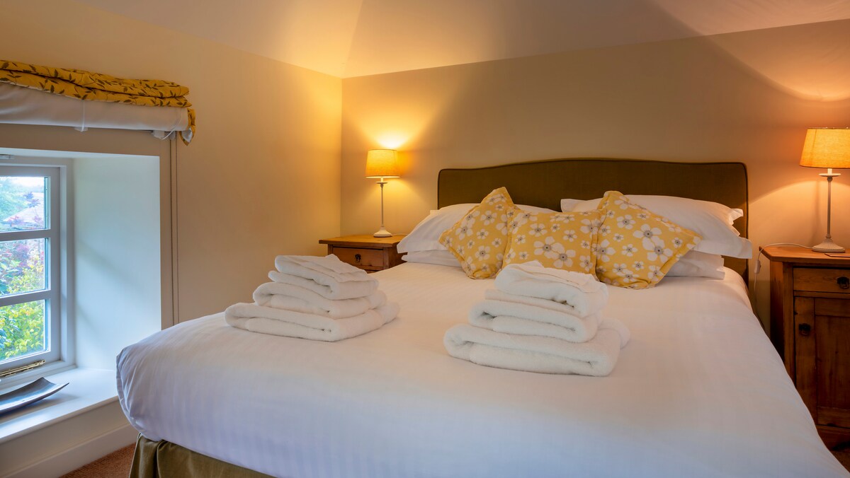 Gilly Vean Bedroom 2