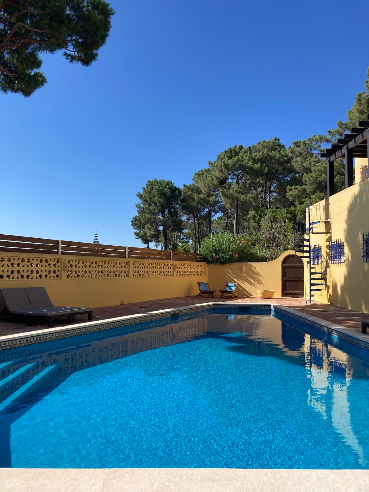 Fashion Villa in Vilamoura  with Private Pool 2