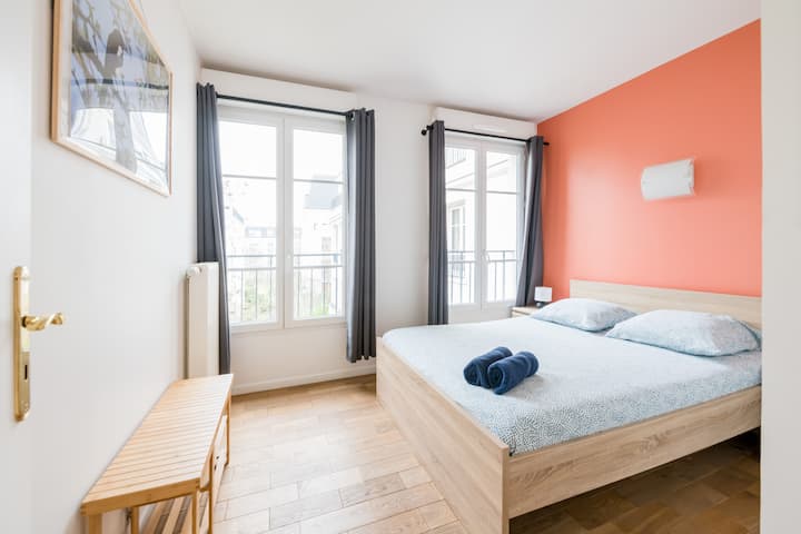 Izba s manželskou posteľou