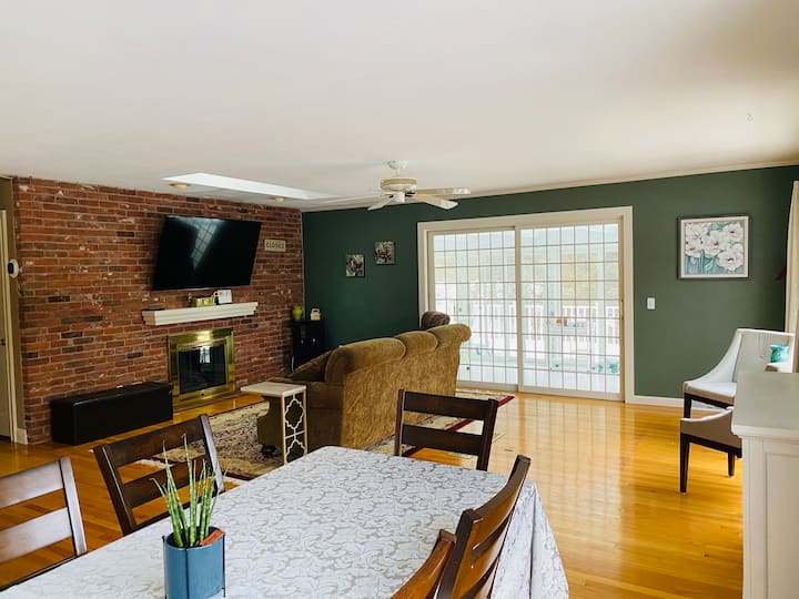 Berkshire Vacation Home In Lee - Lenox, MA