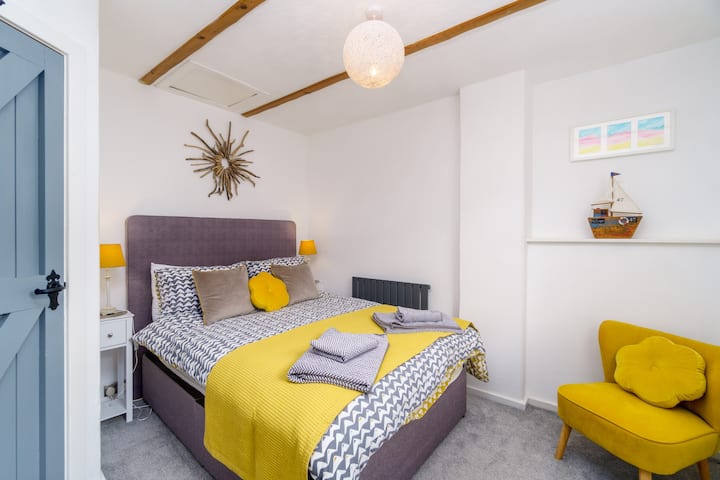 Double Room with a Sunny aspect 