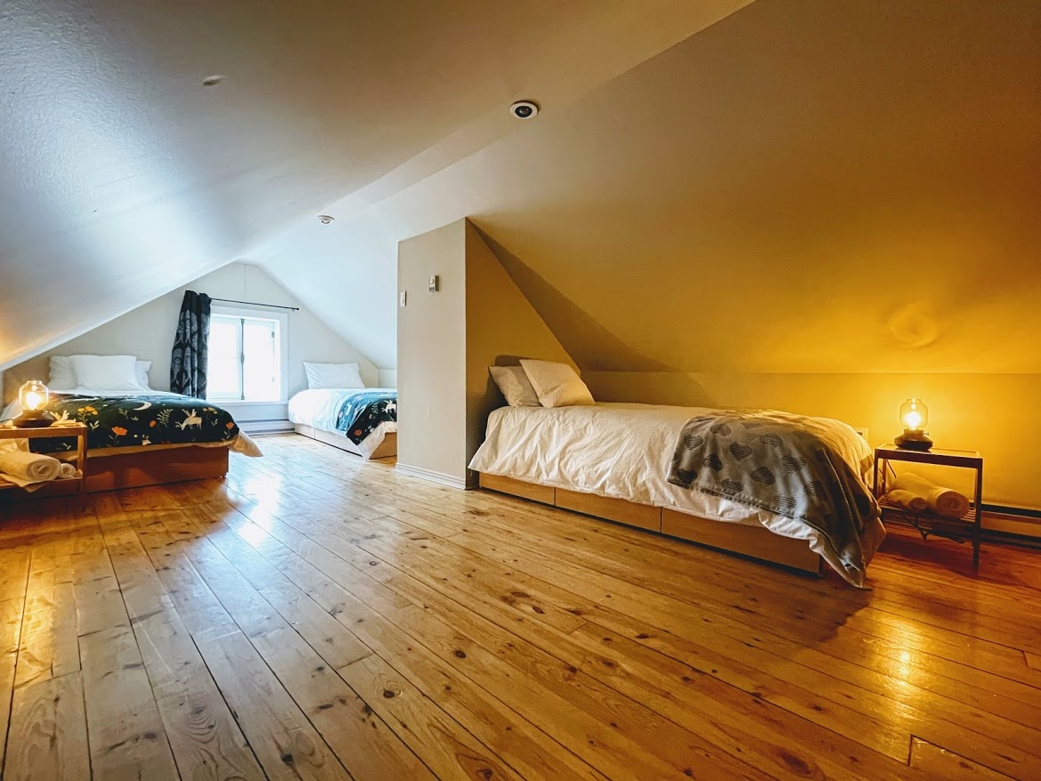 ห้องสำหรับเด็ก (เตียงเดี่ยว 3 หลัง)