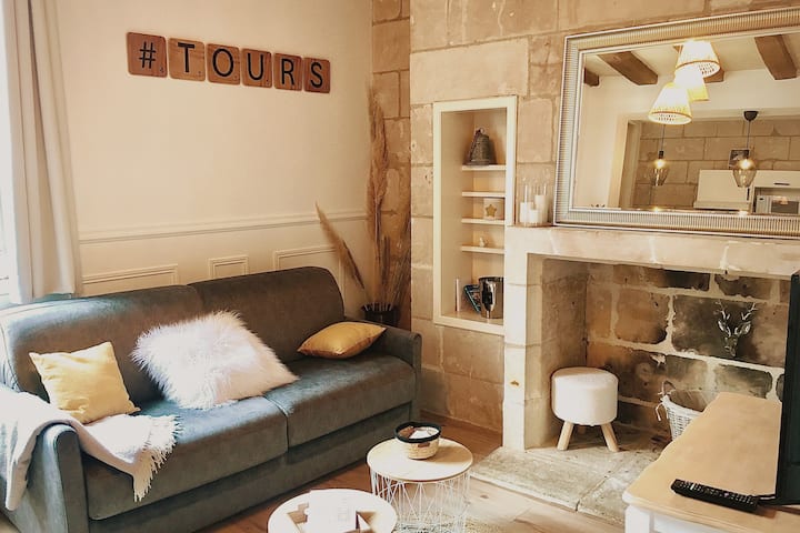 airbnb tours centre les halles