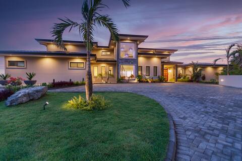 OceanView 6 bedroom Villa in Playa Flamingo