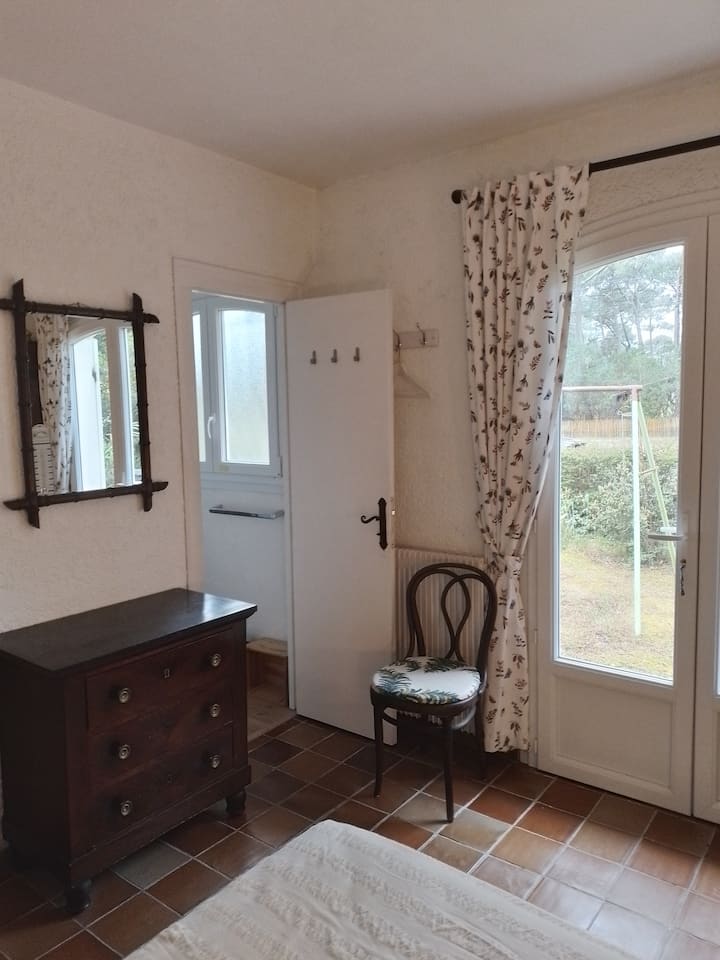 Dhomë gjumi e gjelbër