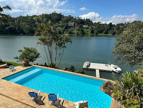 Maravilhoso Sítio na Beira da Represa