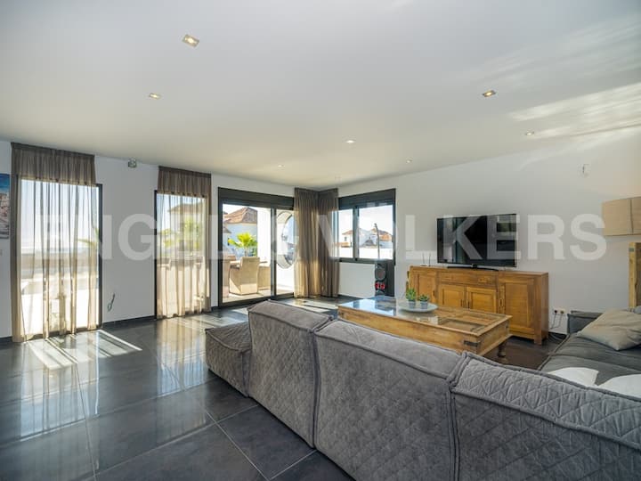 Villa In Finestrat - Finestrat
