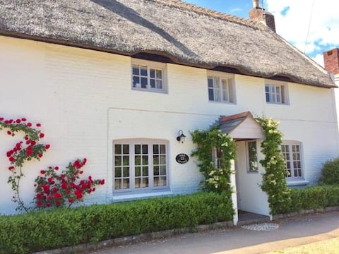 The Piggery At The Cottage - Nr Lulworth Cove!