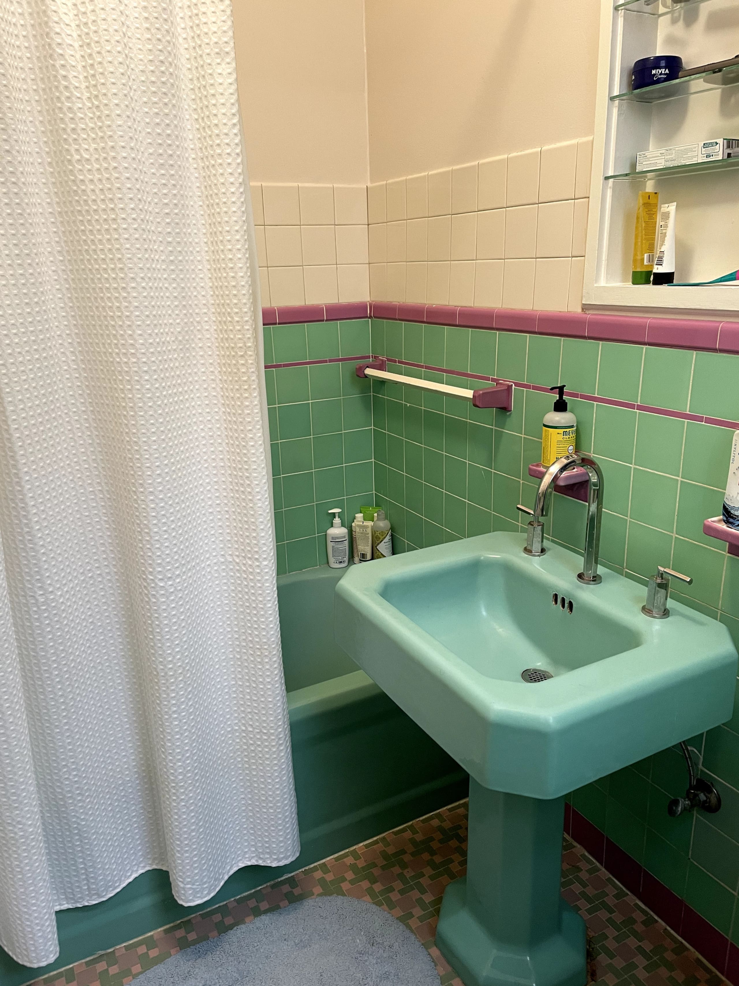 Condo in San Francisco · ★5.0 · 1 bedroom · 1 bed · 1 bath - Image 8