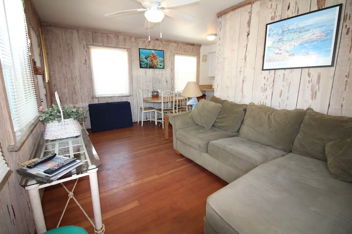Living room 3
