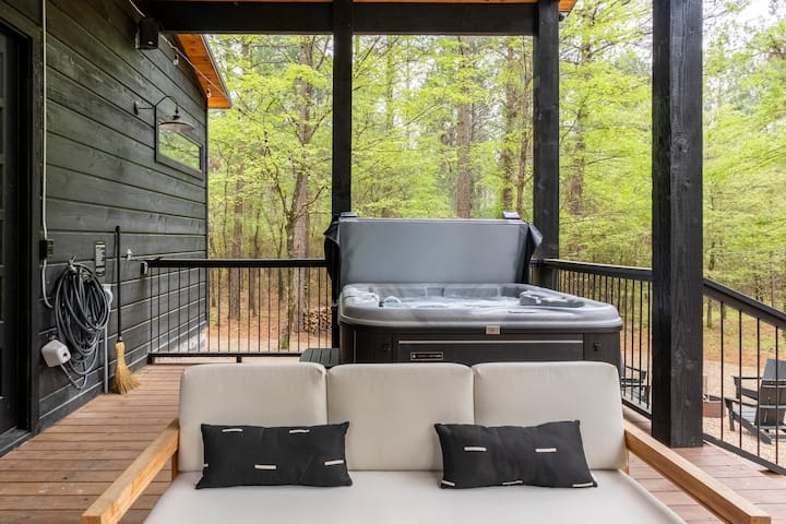 ゆ*か様 非売品 Avon House パブミラー 激レア品 ビッグサイズ W8 Relax and Unwind at The French Press Broken Bow - Cabins for Rent