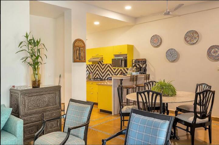 Kitchenette image 2