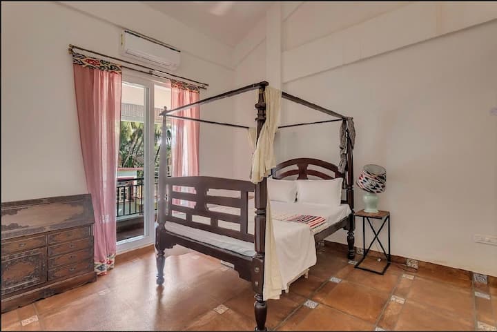 Bedroom 3 image 1