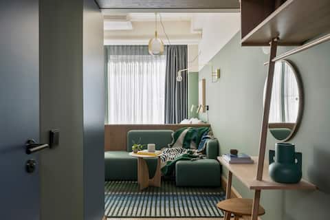 Beliebte Airbnb-Anzeige: Loft Family Apartment at WunderLocke in Obersendling