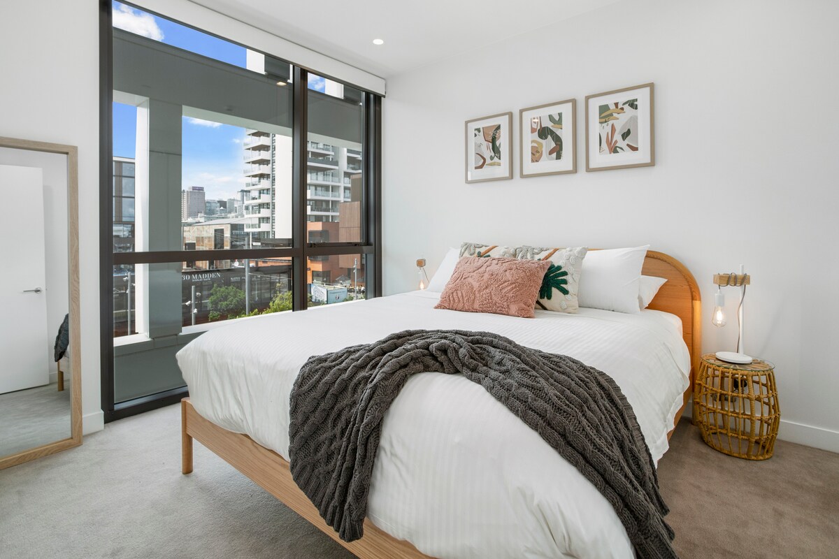 „Станот беше опремен со висок стандард, а креветот беше многу удобен." (Ерин - Нов Зеланд)