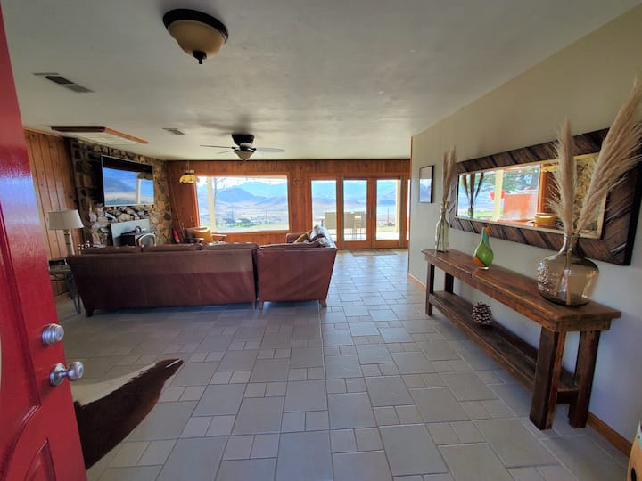 Lookout Point - A Secluded Hilltop Dreamland! - Kernville, CA