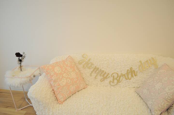 なんば 天王寺近郊 女子会 誕生日会 パーティー 教室利用も可能 最大6名様宿泊 フロア貸切 Hostels For Rent In Naniwa Ward Osaka Osaka Japan