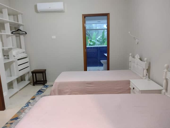 vista a la suite 4 en la planta superior 