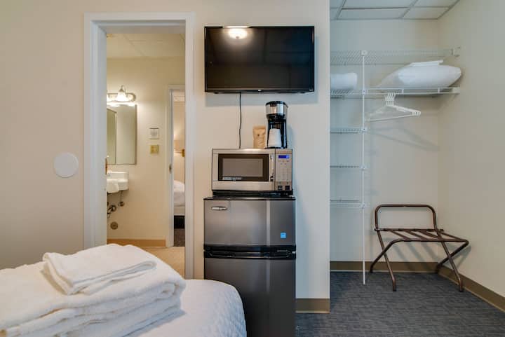 College Dorm Conversion By Downtown! - Nashville, TN