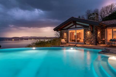 Villa Paradis Belgirate unique elegance lake view