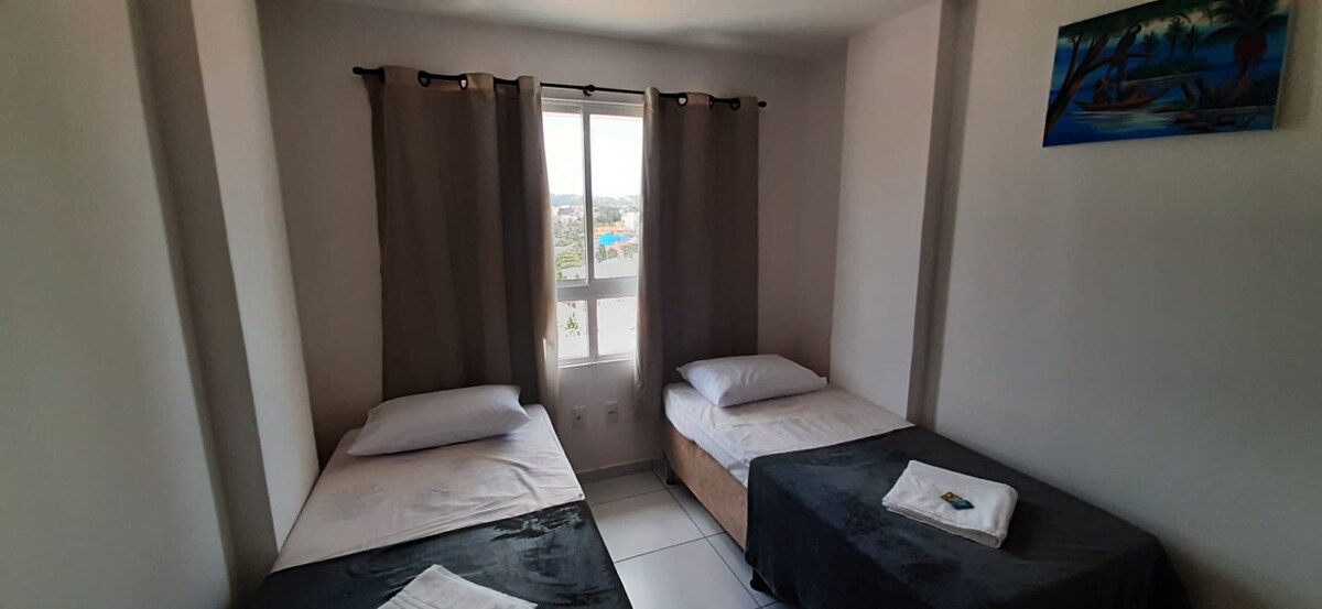 twin room with 2 beds