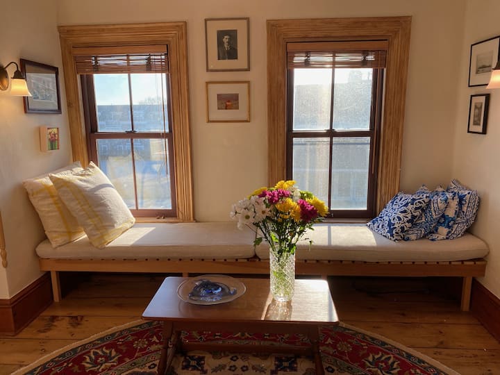 Waterfront On Commercial St-elena Cross Hall Suite - Provincetown, MA
