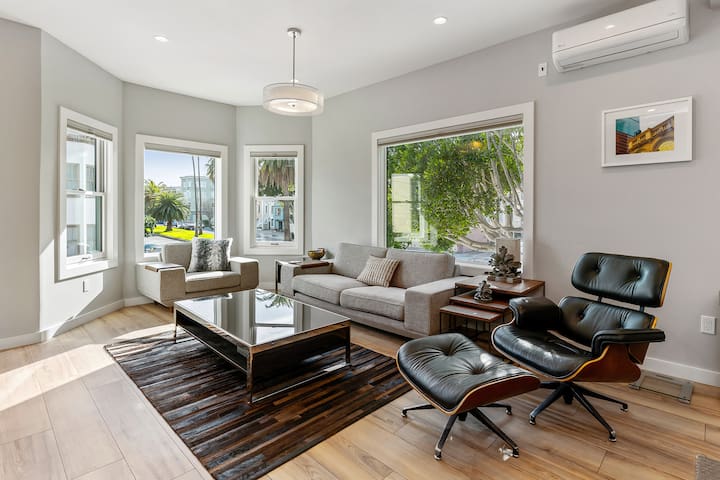 Completely Renovated 2BR 2BA on Dolores St corner