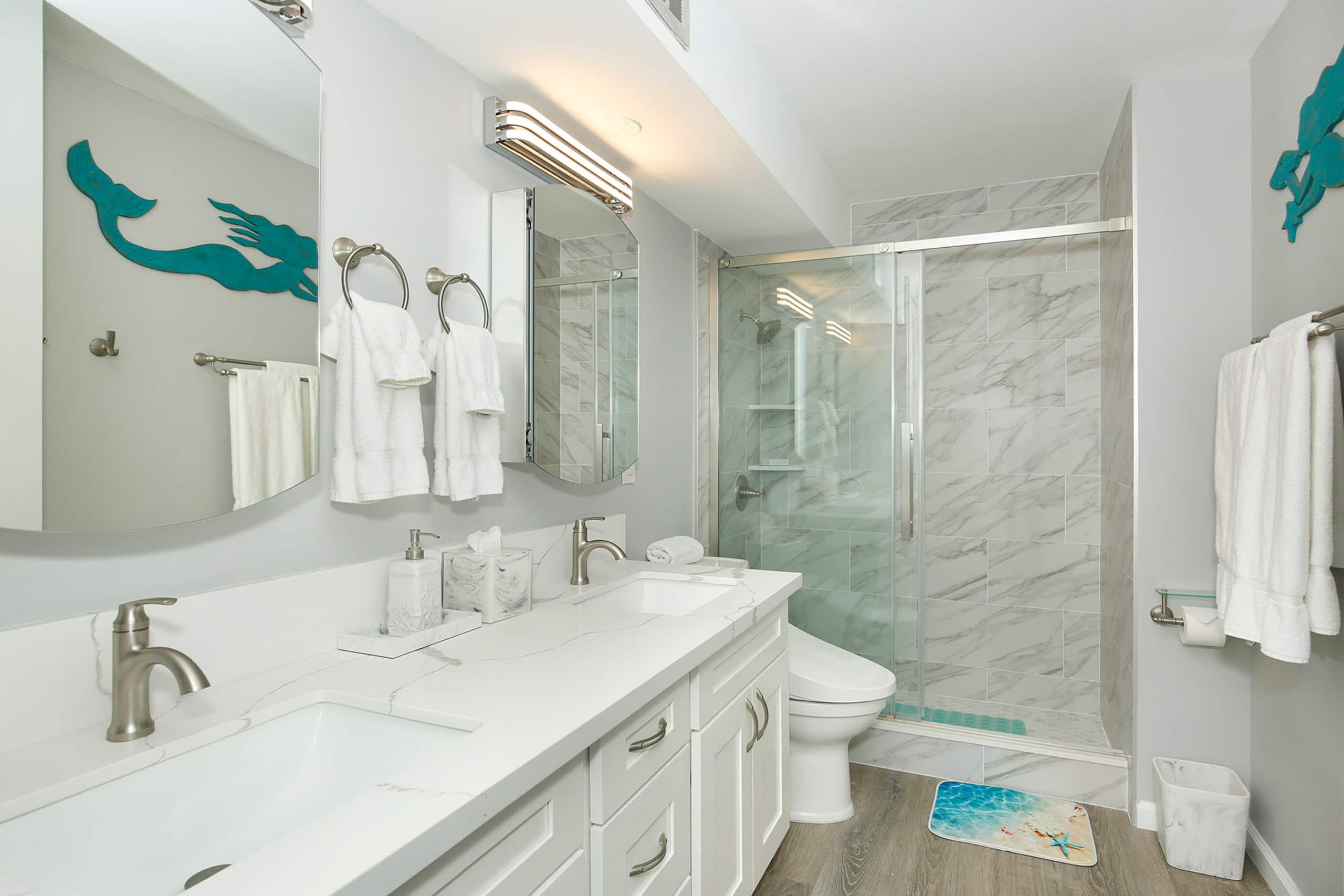 Condo in Honolulu · ★4.92 · 1 bedroom · 2 beds · 1 private bath - Image 17